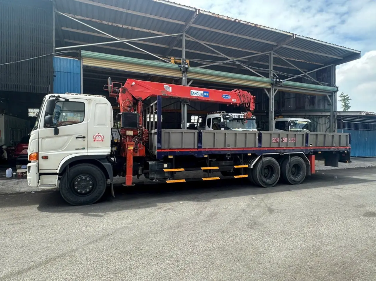 CHO THUÊ XE CẨU HCM