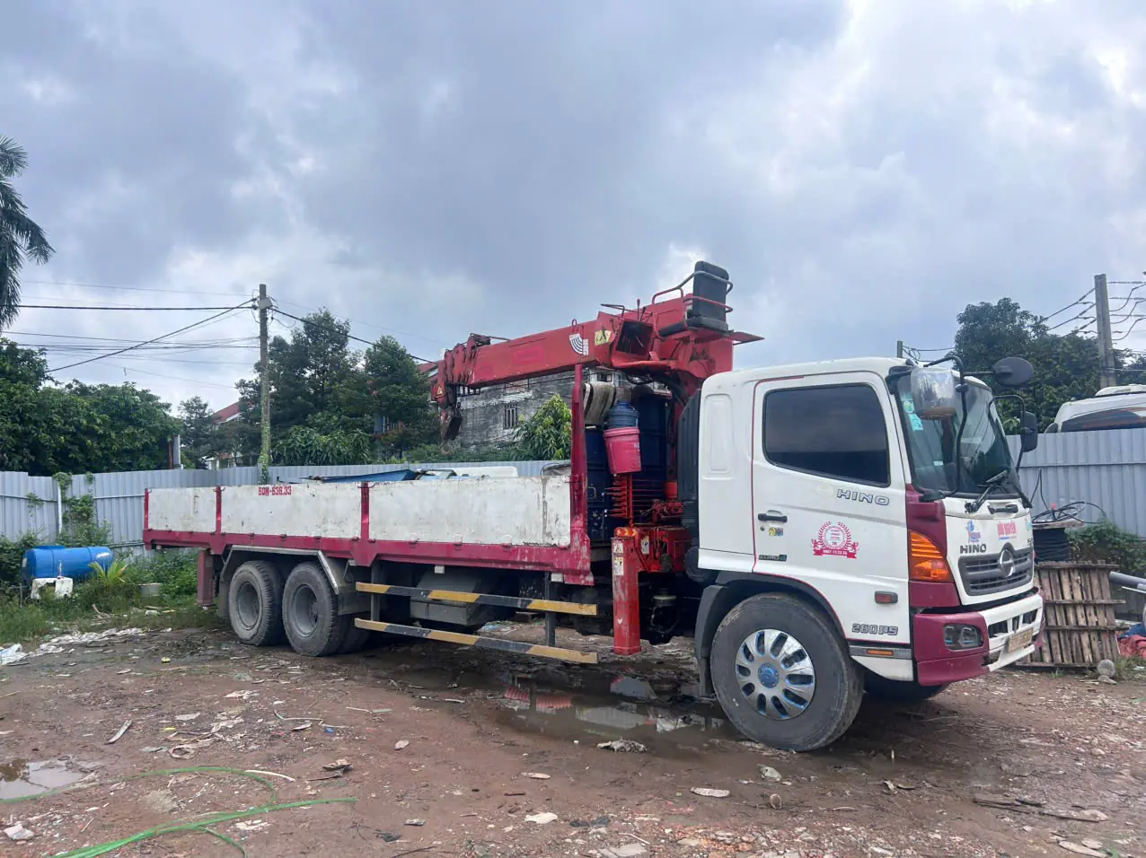 B&aacute;o gi&aacute; cho thu&ecirc; xe cẩu 15 tấn