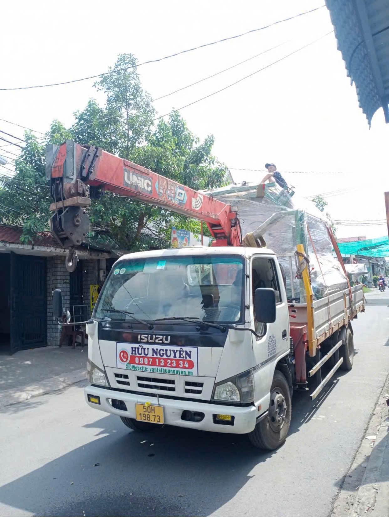 Thuê Xe Cẩu 10 Tấn Cứu Hộ Xe Tải, Xe Khách Gặp Nạn 24/7